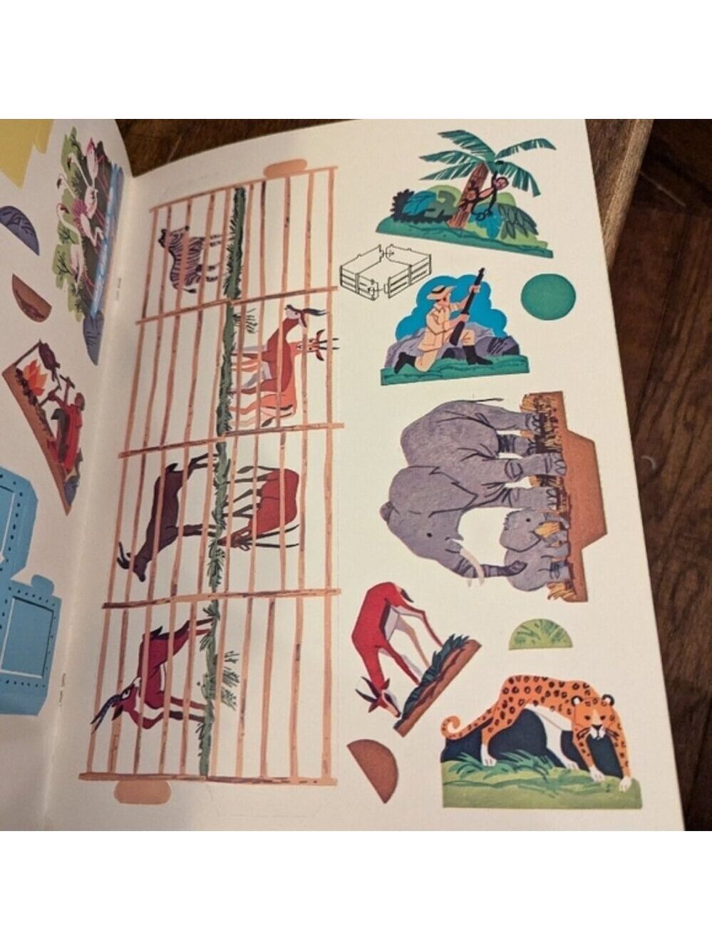 Vintage 1975 Tiny Safari paper craft Press-Out Book a Whitman book - Picture 5 of 8